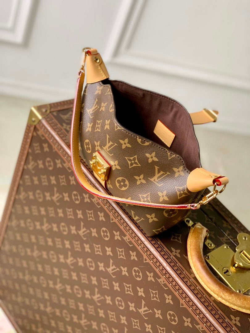 LV M26191 Louis Vuitton Pochette Mia Bag Monogram