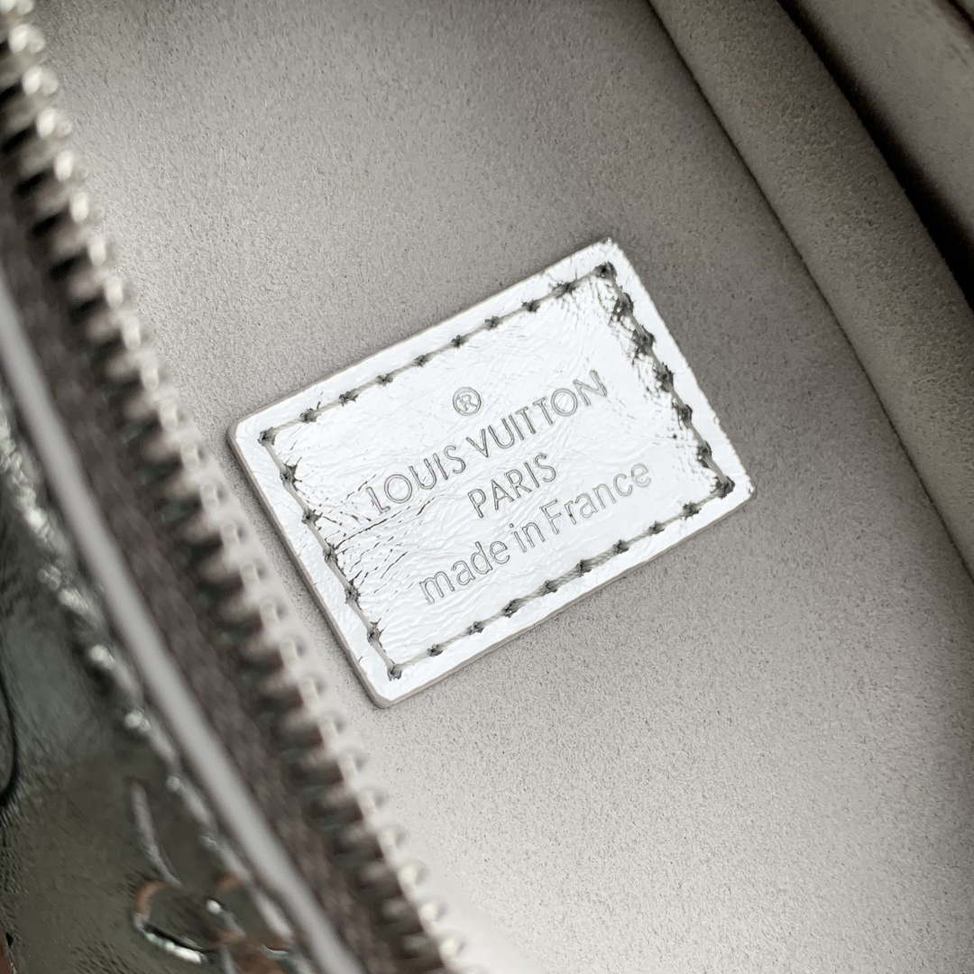 LV M26223 Louis Vuitton Side Trunk MM Bag Silver