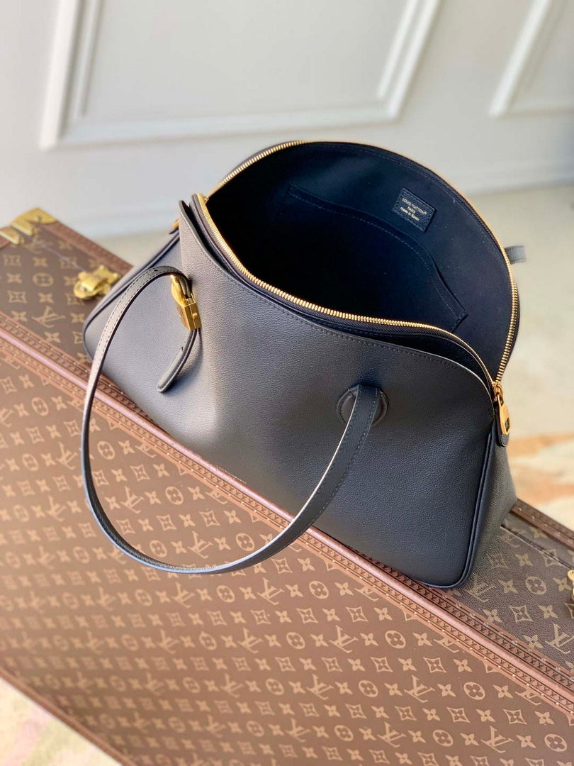 LV M26257 Louis Vuitton Low Key Duffle Tote Bag Black