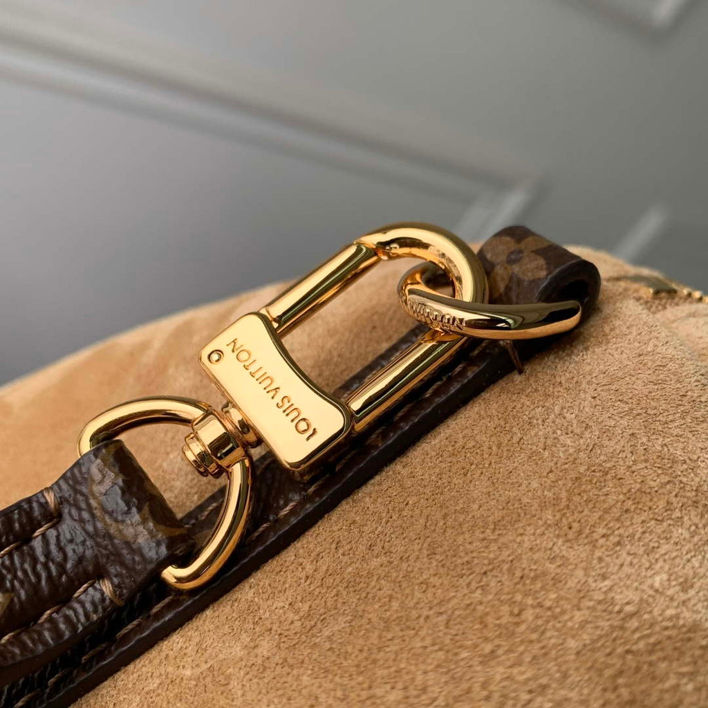 LV M26358 Louis Vuitton Express MM Bag Hazelnut Brown