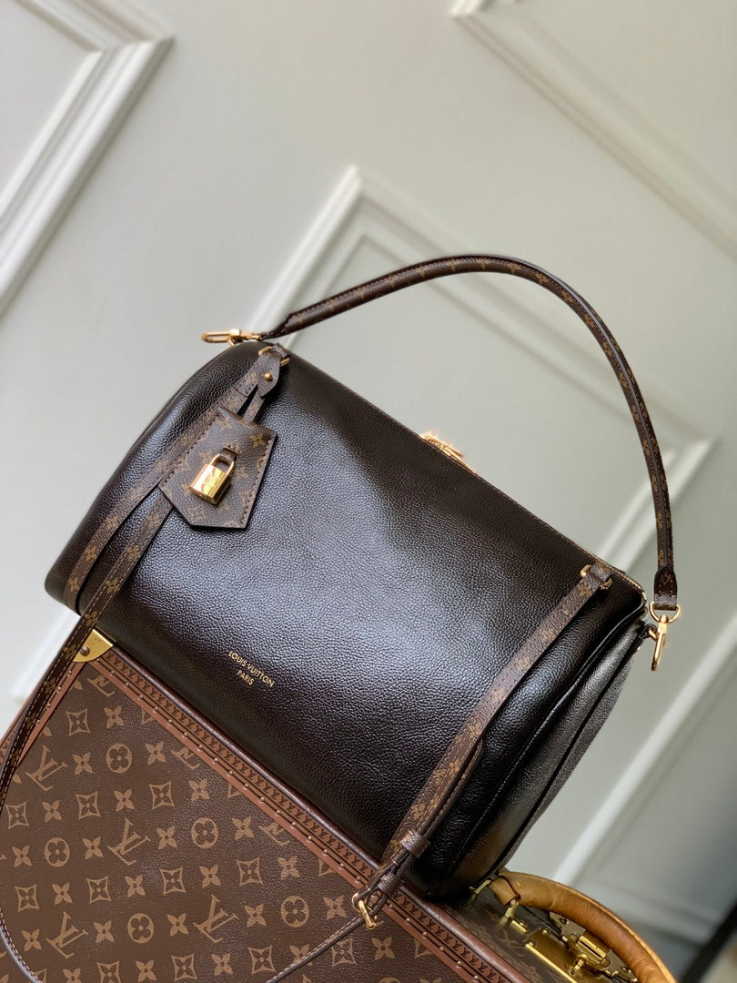 LV M26359 Louis Vuitton Express MM Bag Monogram Saga/Acajou