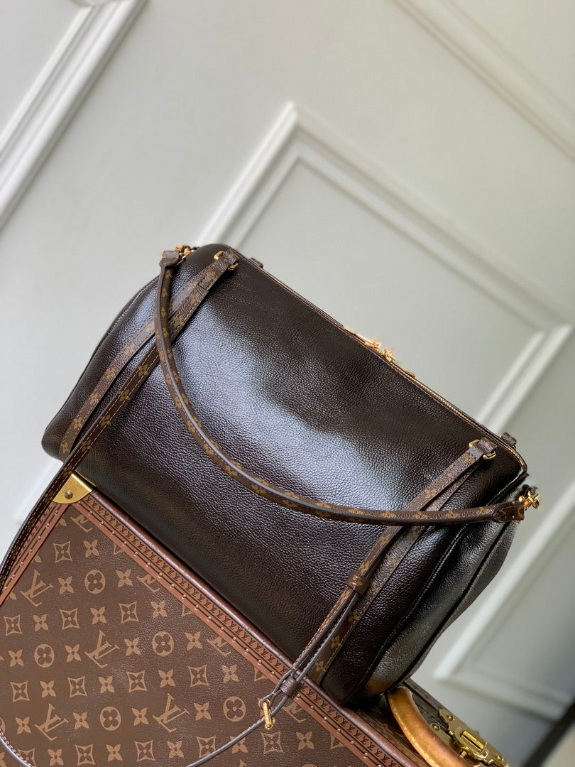 LV M26359 Louis Vuitton Express MM Bag Monogram Saga/Acajou