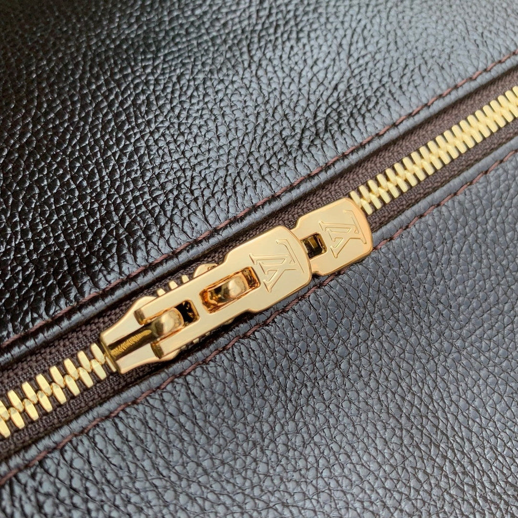 LV M26359 Louis Vuitton Express MM Bag Monogram Saga/Acajou