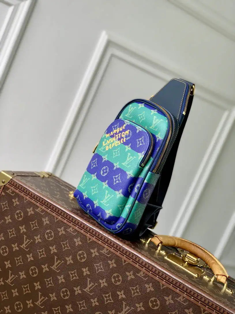LV M26419 Louis Vuitton Avenue Slingbag PM Bamboo Monogram Heritage