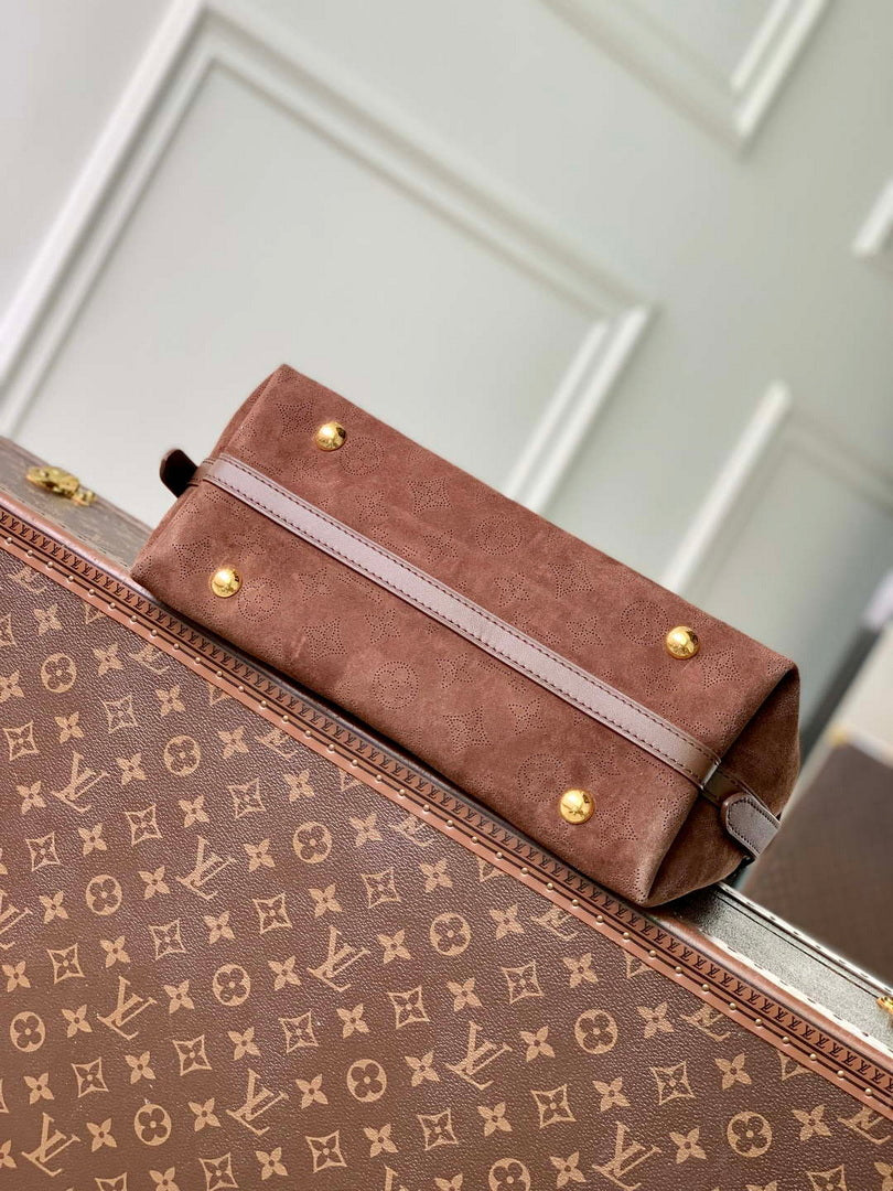 LV M26421 Louis Vuitton CarryAll PM Bag Chocolate Brown