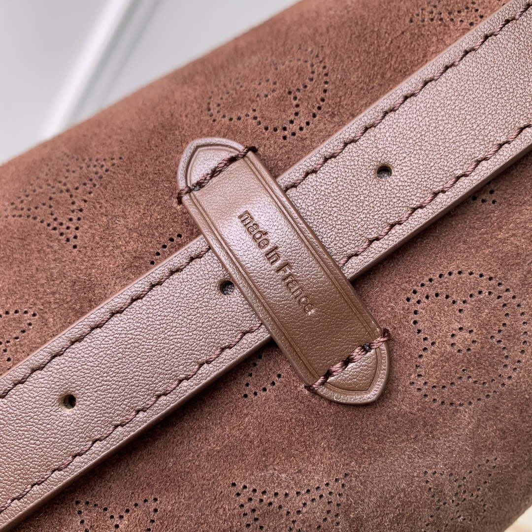 LV M26421 Louis Vuitton CarryAll PM Bag Chocolate Brown
