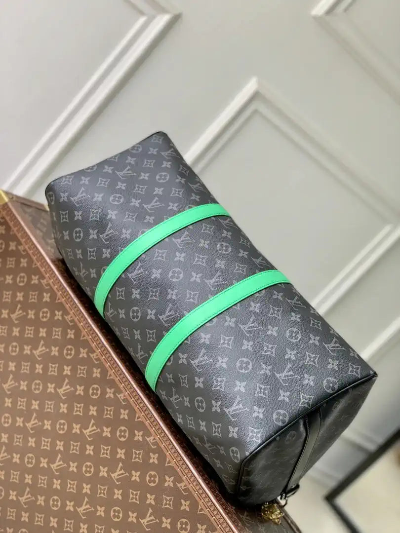 LV M26434 Louis Vuitton Keepall Bandouliere 55 Travel Bag Monogram Eclipse