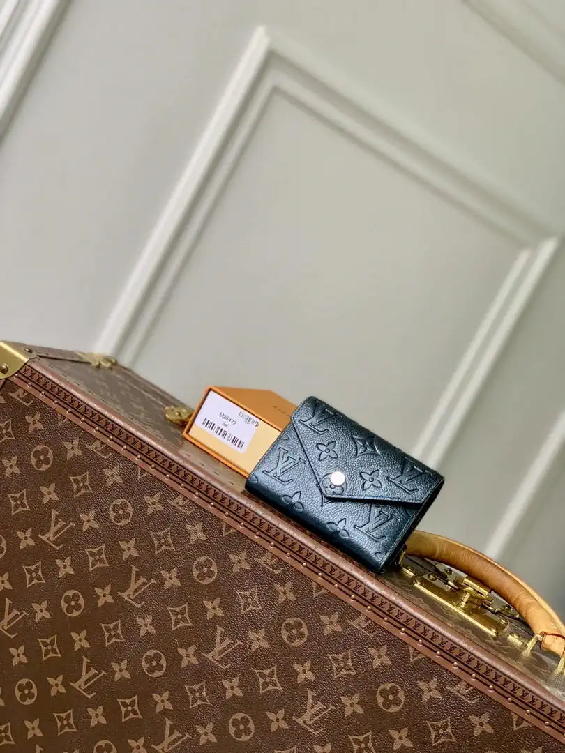 LV M26472 Louis Vuitton Victorine Wallet Shimmery Ink
