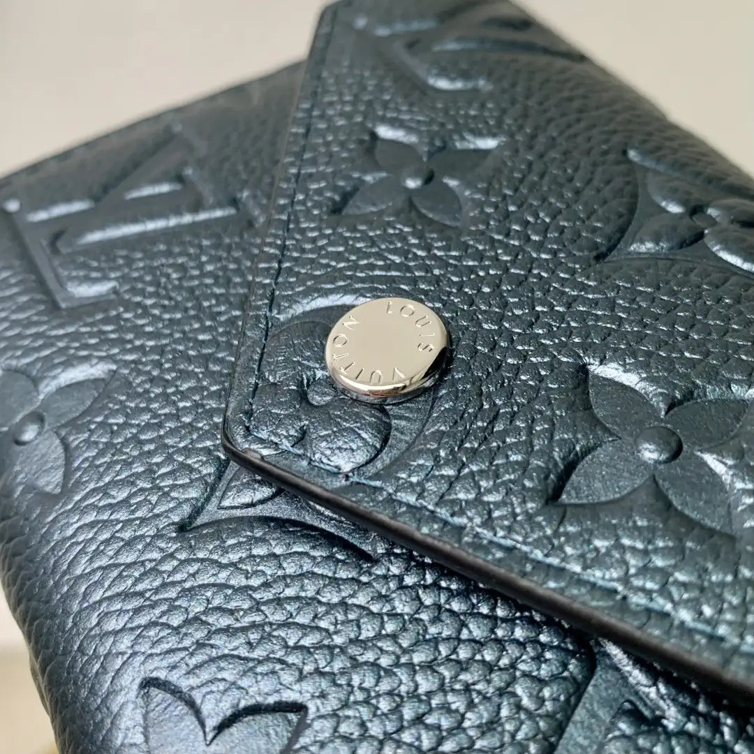 LV M26472 Louis Vuitton Victorine Wallet Shimmery Ink