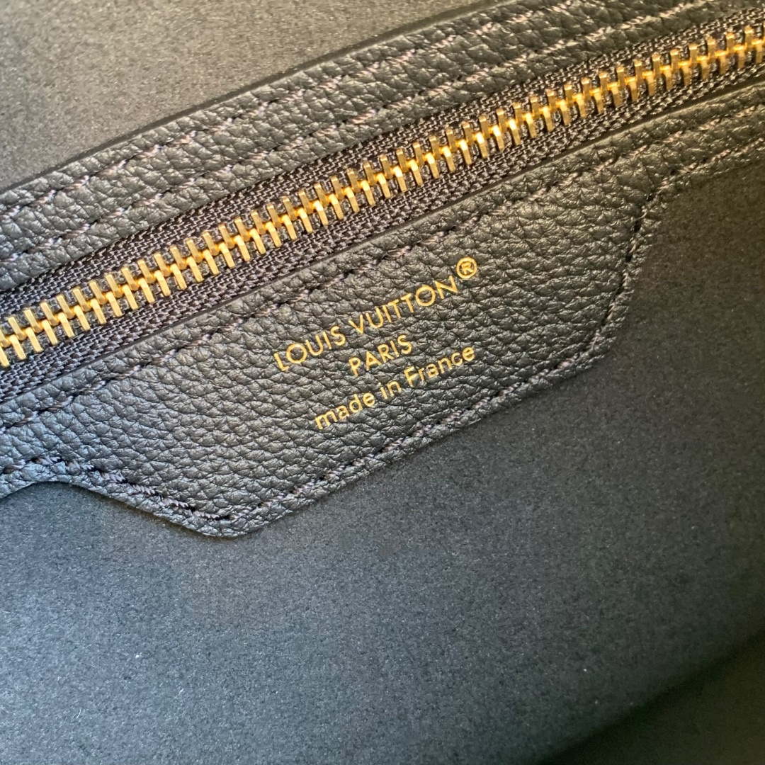 LV M26486 Louis Vuitton Speedy Soft Bandouliere 25 Bag Black