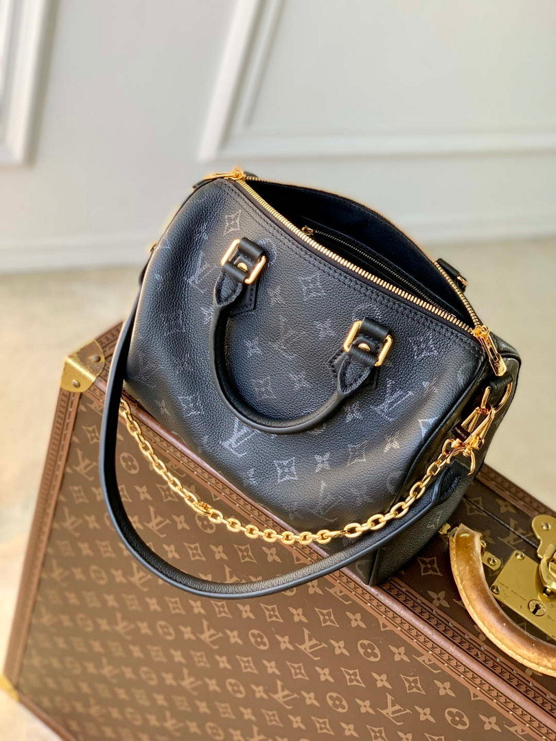 LV M26486 Louis Vuitton Speedy Soft Bandouliere 25 Bag Black