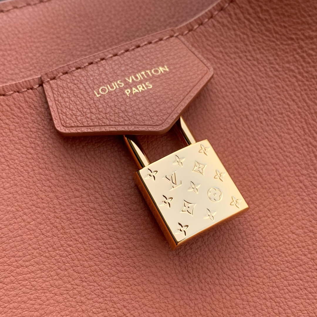 LV M26501 Louis Vuitton Vendome MM Bag Cognac Brown