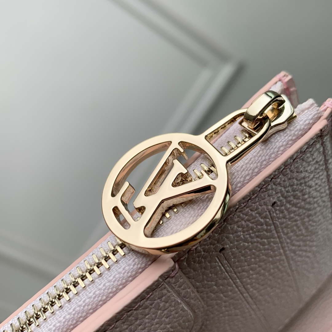 LV M26517 Louis Vuitton Lisa Wallet Snowy Pearl