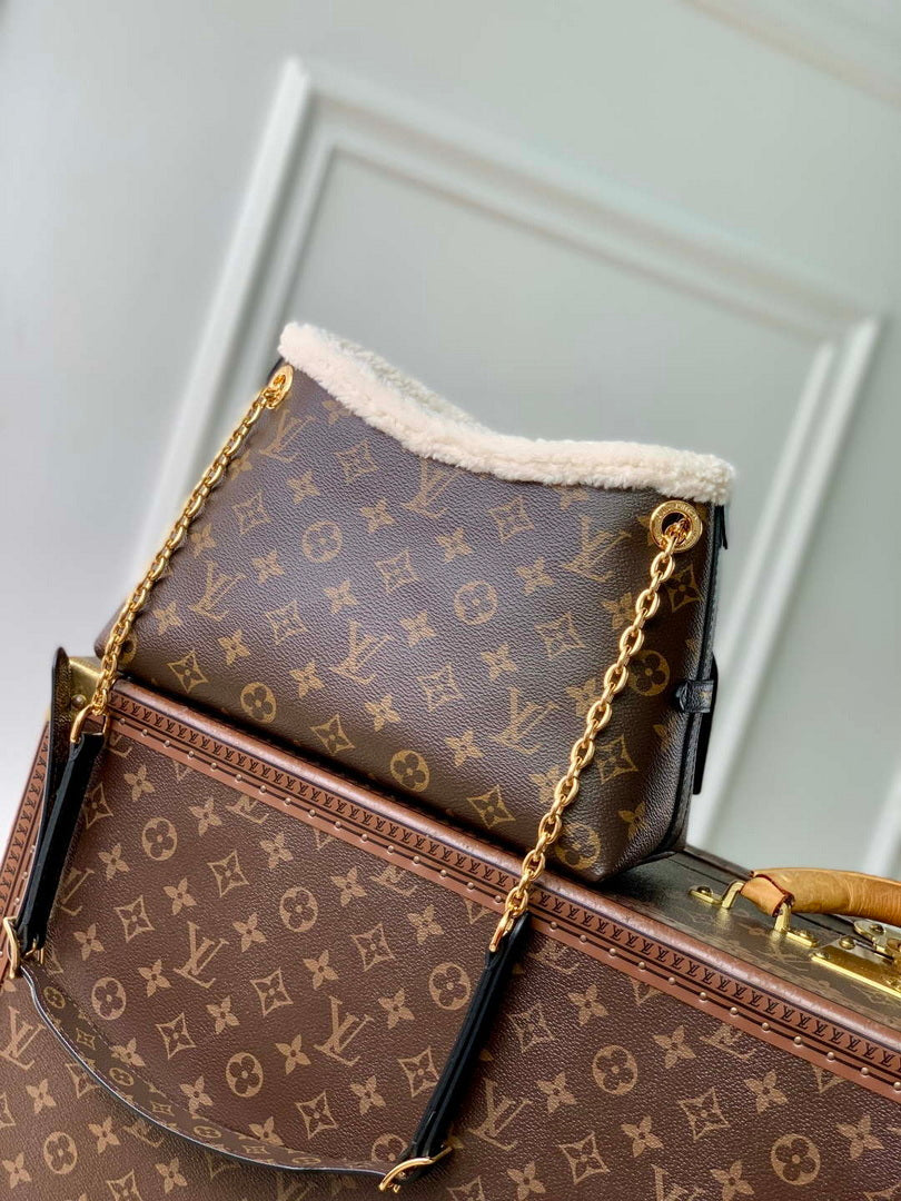 LV M26568 Louis Vuitton CarryAll BB Bag