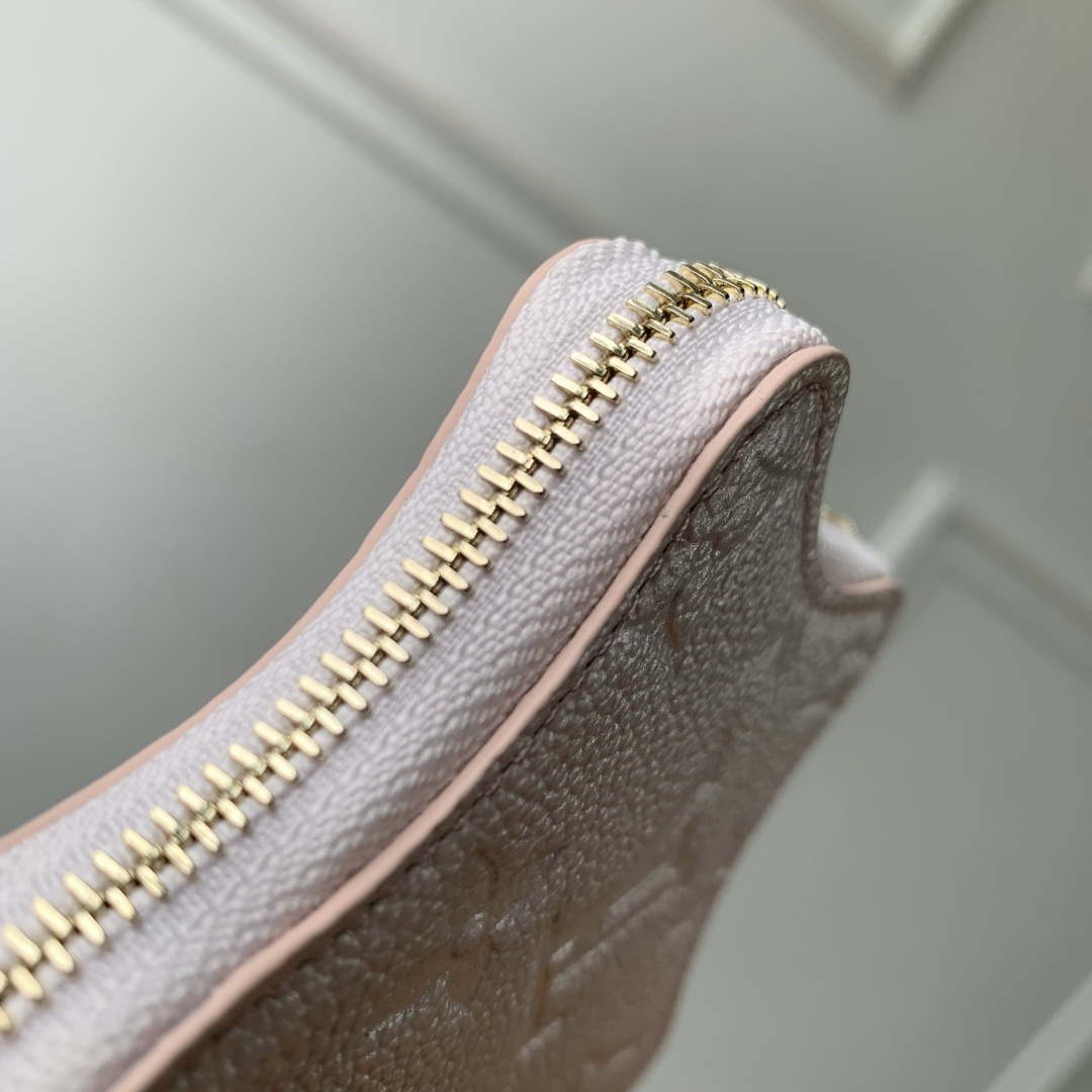 LV M26575 Louis Vuitton Spark Coin Purse Snowy Pearl