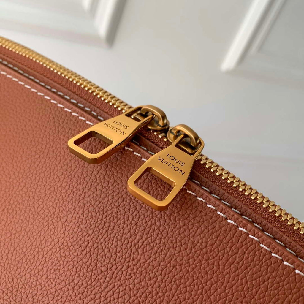 LV M26688 Louis Vuitton Low Key Duffle Tote Bag Cognac