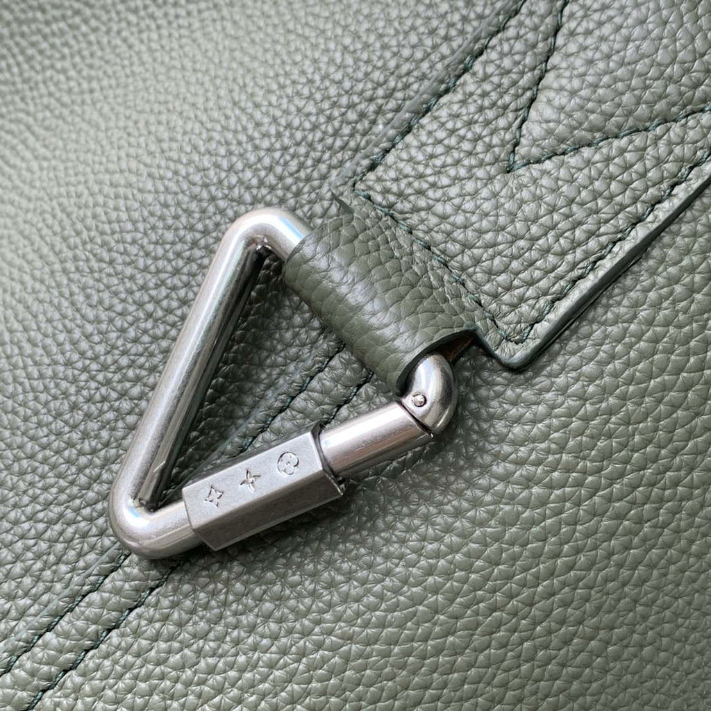 LV M26747 Louis Vuitton Verso Hobo Bag Khaki Green