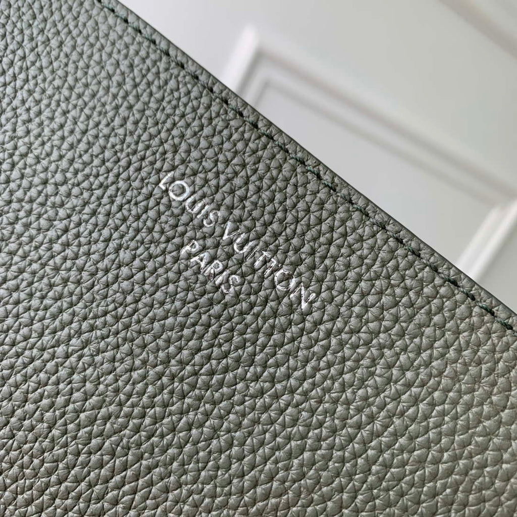 LV M26747 Louis Vuitton Verso Hobo Bag Khaki Green