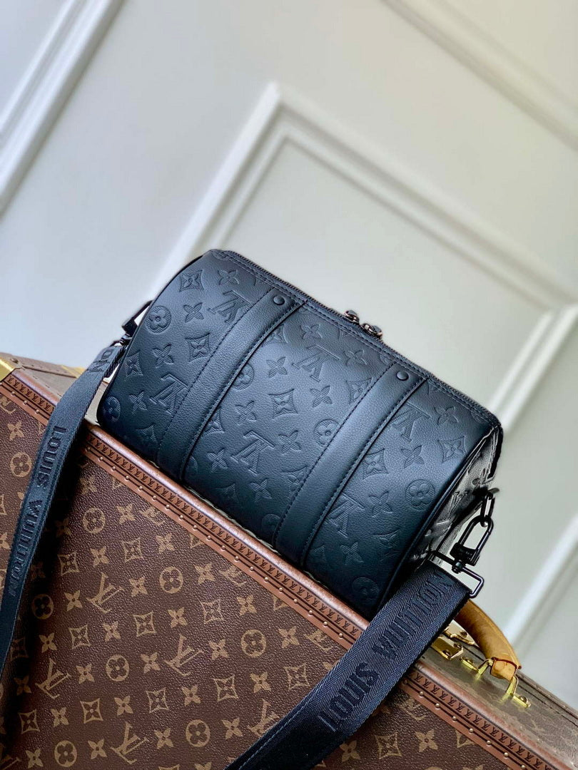 LV M26750 Louis Vuitton City Keepall Bag Black