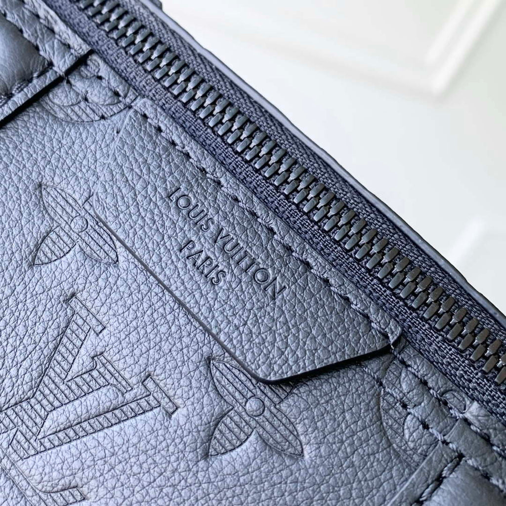 LV M26750 Louis Vuitton City Keepall Bag Black