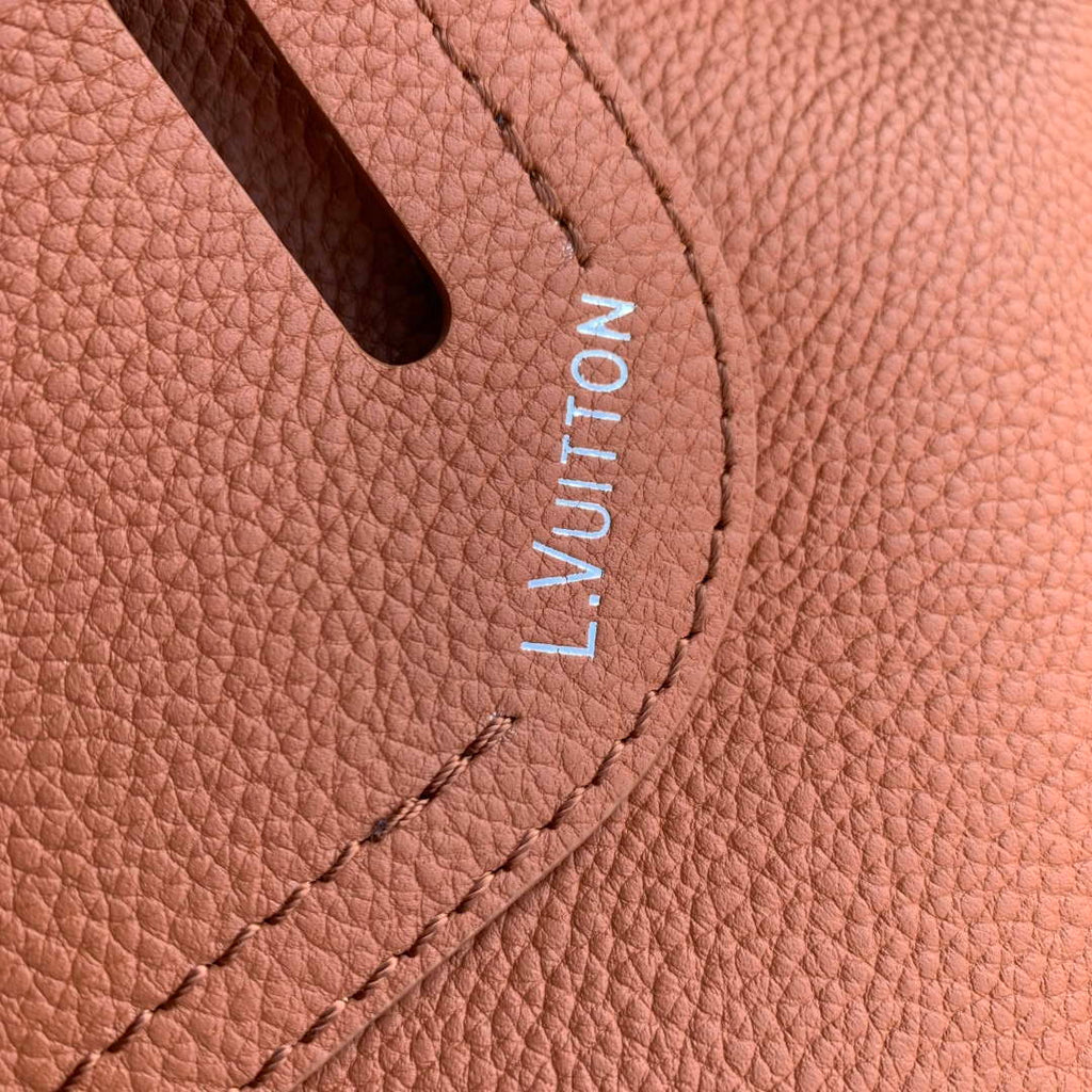 LV M26758 Louis Vuitton Steamer 30 Cross-body Bag Tan