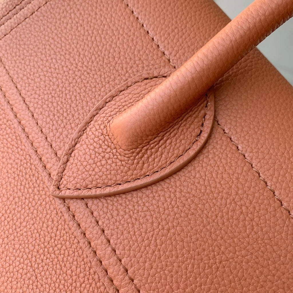 LV M26758 Louis Vuitton Steamer 30 Cross-body Bag Tan