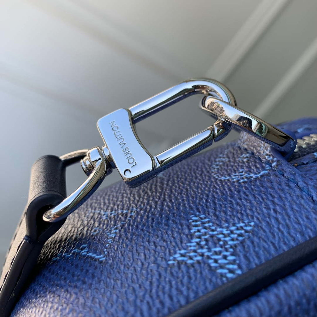 LV M26826 Louis Vuitton Trocad¨¦ro Wearable Wallet Ocean