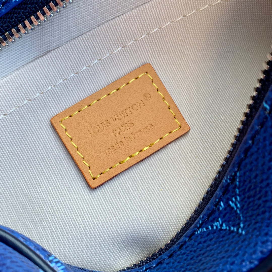 LV M26826 Louis Vuitton Trocad¨¦ro Wearable Wallet Ocean