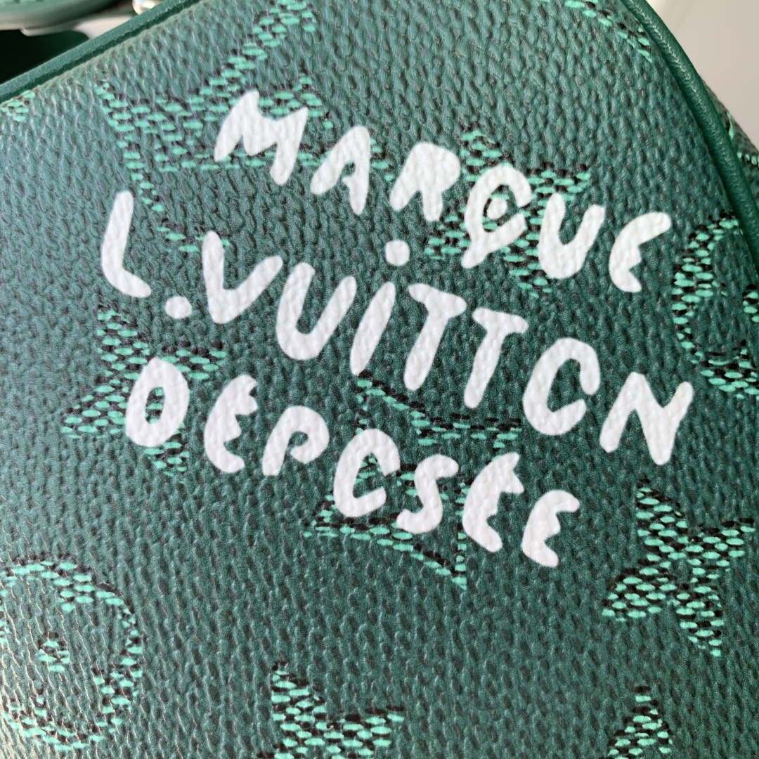 LV M26871 Louis Vuitton Mini Dopp Kit Bag Epicea Green