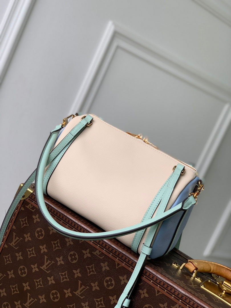 LV M26905 Louis Vuitton Express PM Handbag Ivory/Olympian Blue