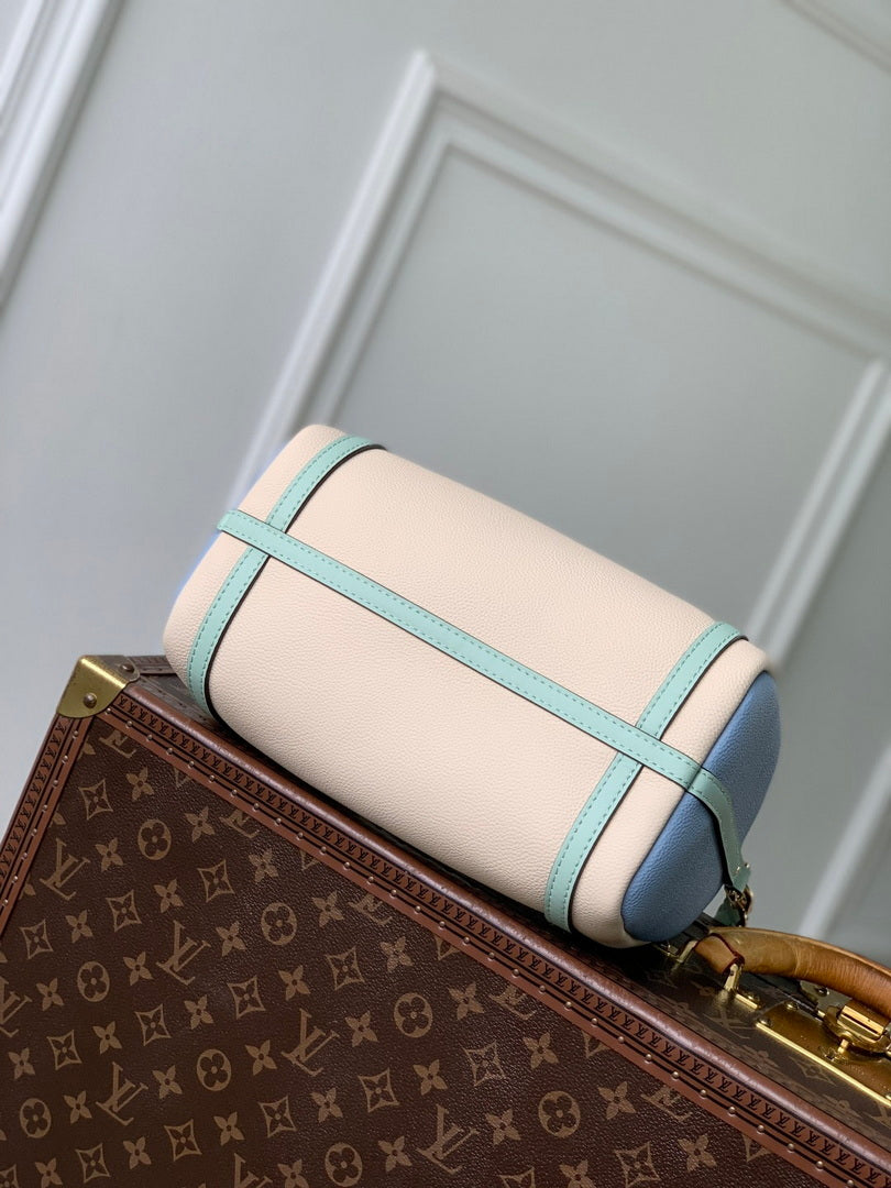 LV M26905 Louis Vuitton Express PM Handbag Ivory/Olympian Blue