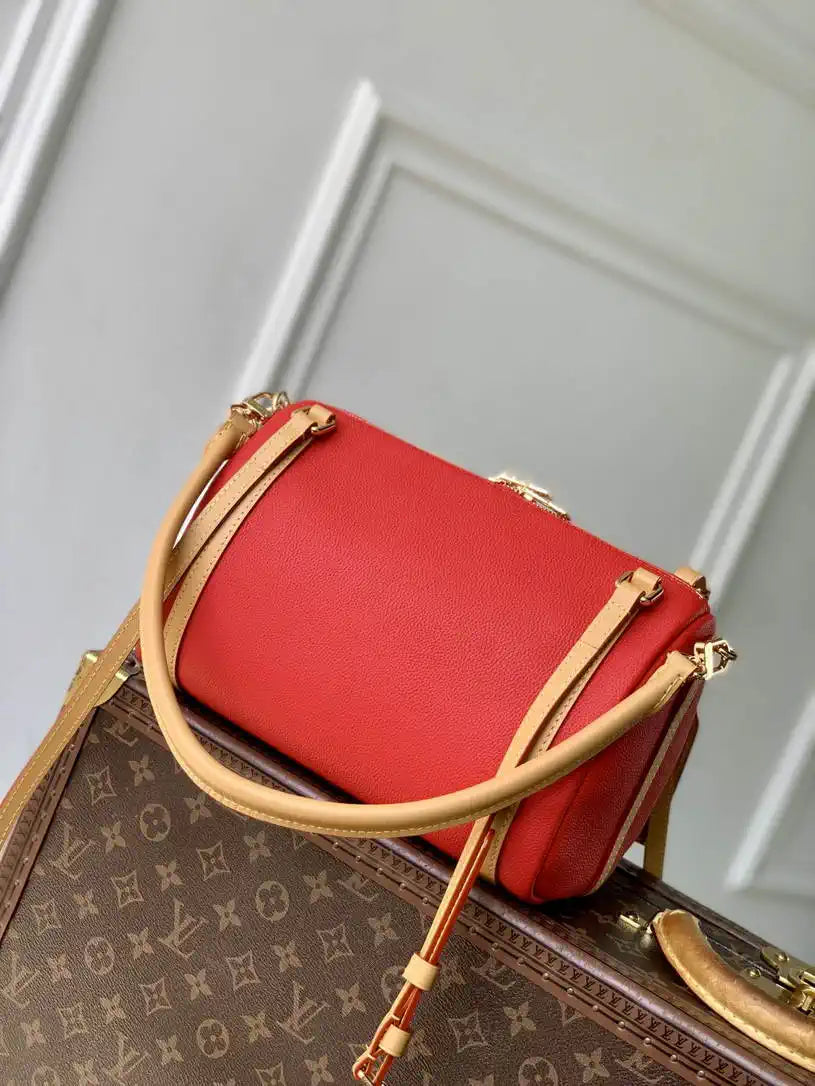 LV M26905 Louis Vuitton Express PM Handbag Red