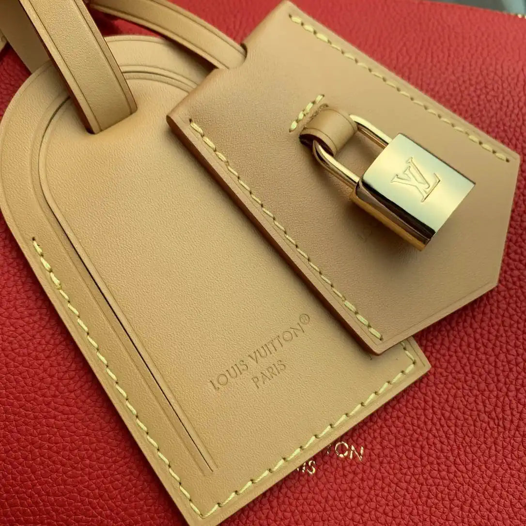 LV M26905 Louis Vuitton Express PM Handbag Red