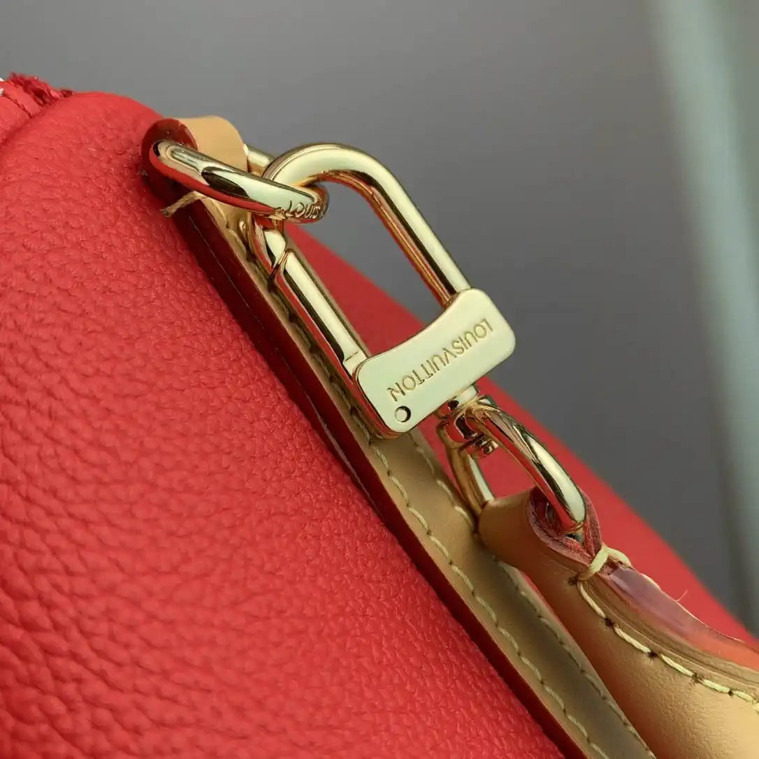 LV M26905 Louis Vuitton Express PM Handbag Red