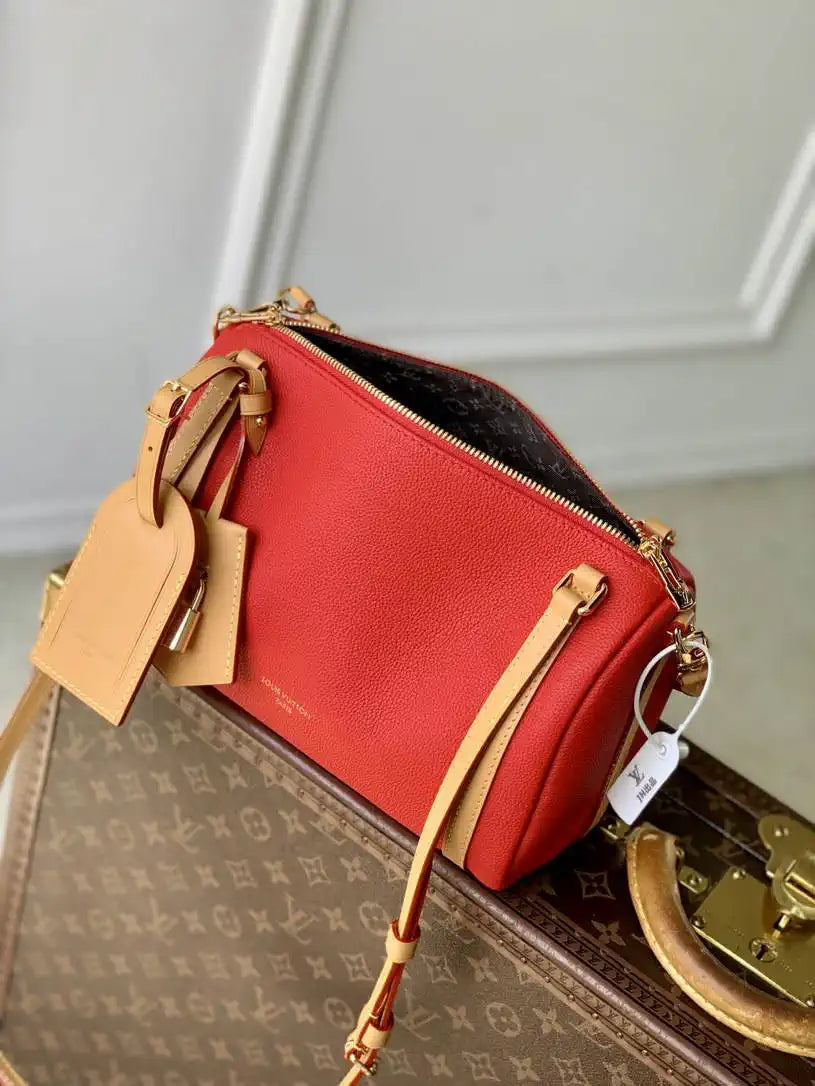 LV M26905 Louis Vuitton Express PM Handbag Red