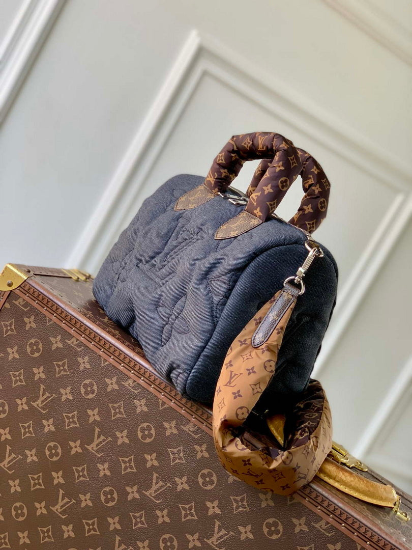 LV M26956 Louis Vuitton Speedy Bandouliere 25 Bag Black Jeans