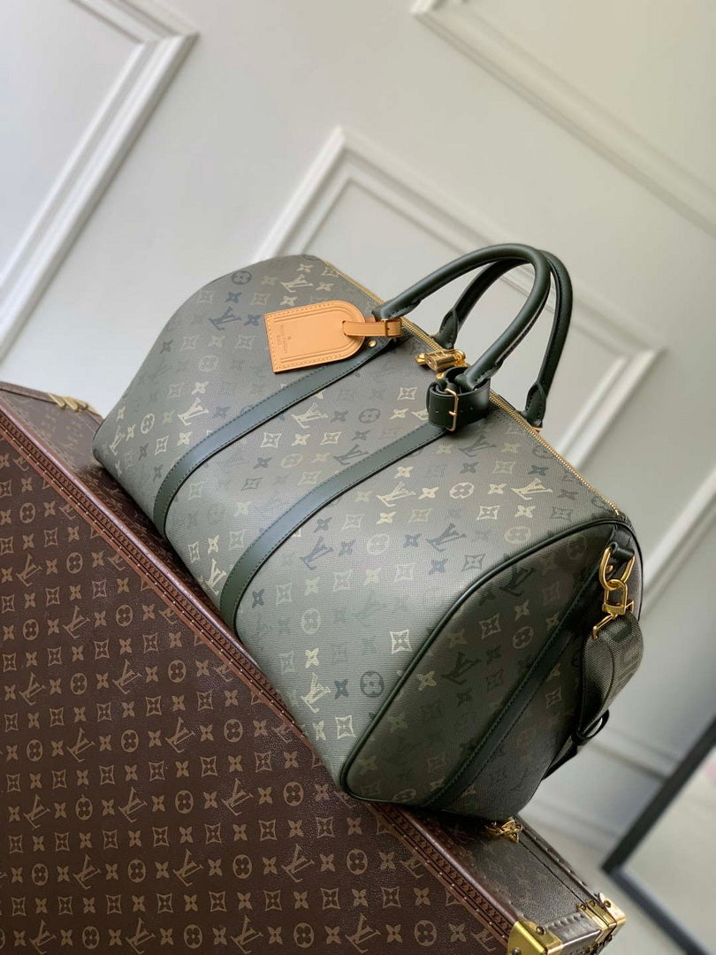 LV M26959 Louis Vuitton Keepall Bandouliere 50 Bag Khaki Green
