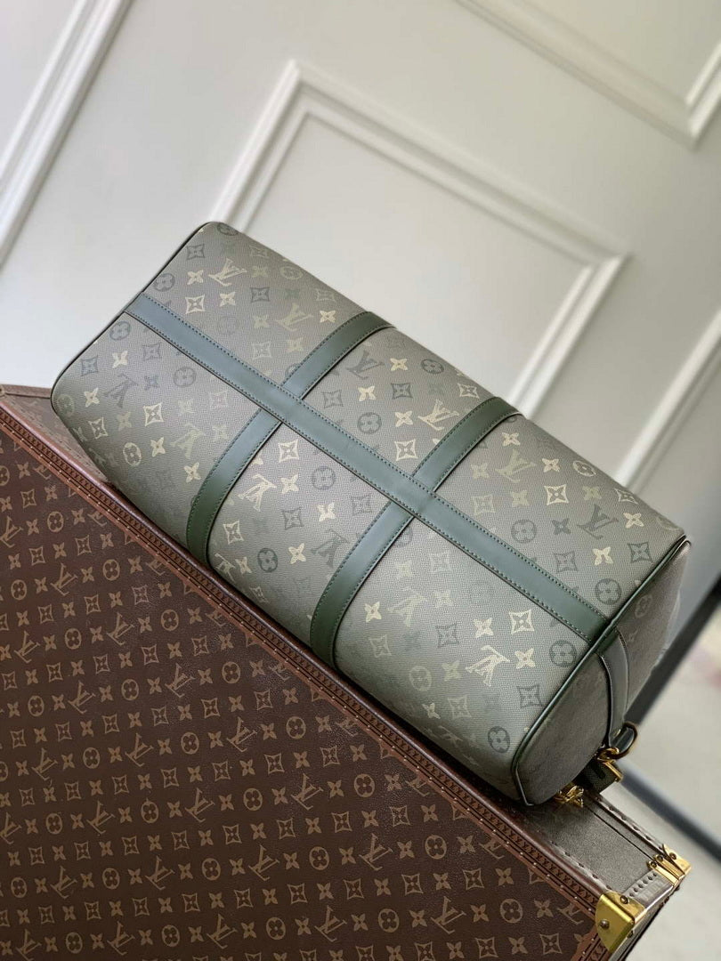 LV M26959 Louis Vuitton Keepall Bandouliere 50 Bag Khaki Green