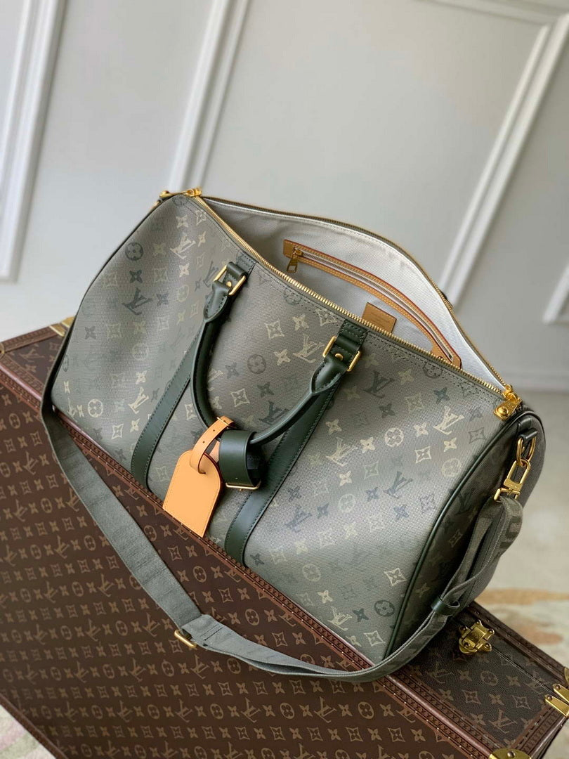 LV M26959 Louis Vuitton Keepall Bandouliere 50 Bag Khaki Green