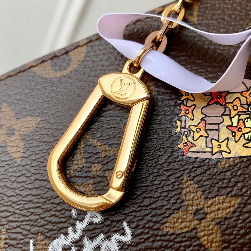 LV M27045 Louis Vuitton Key Pouch S
