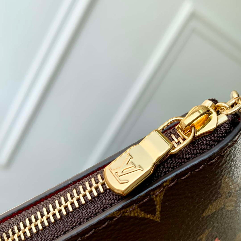 LV M27045 Louis Vuitton Key Pouch S