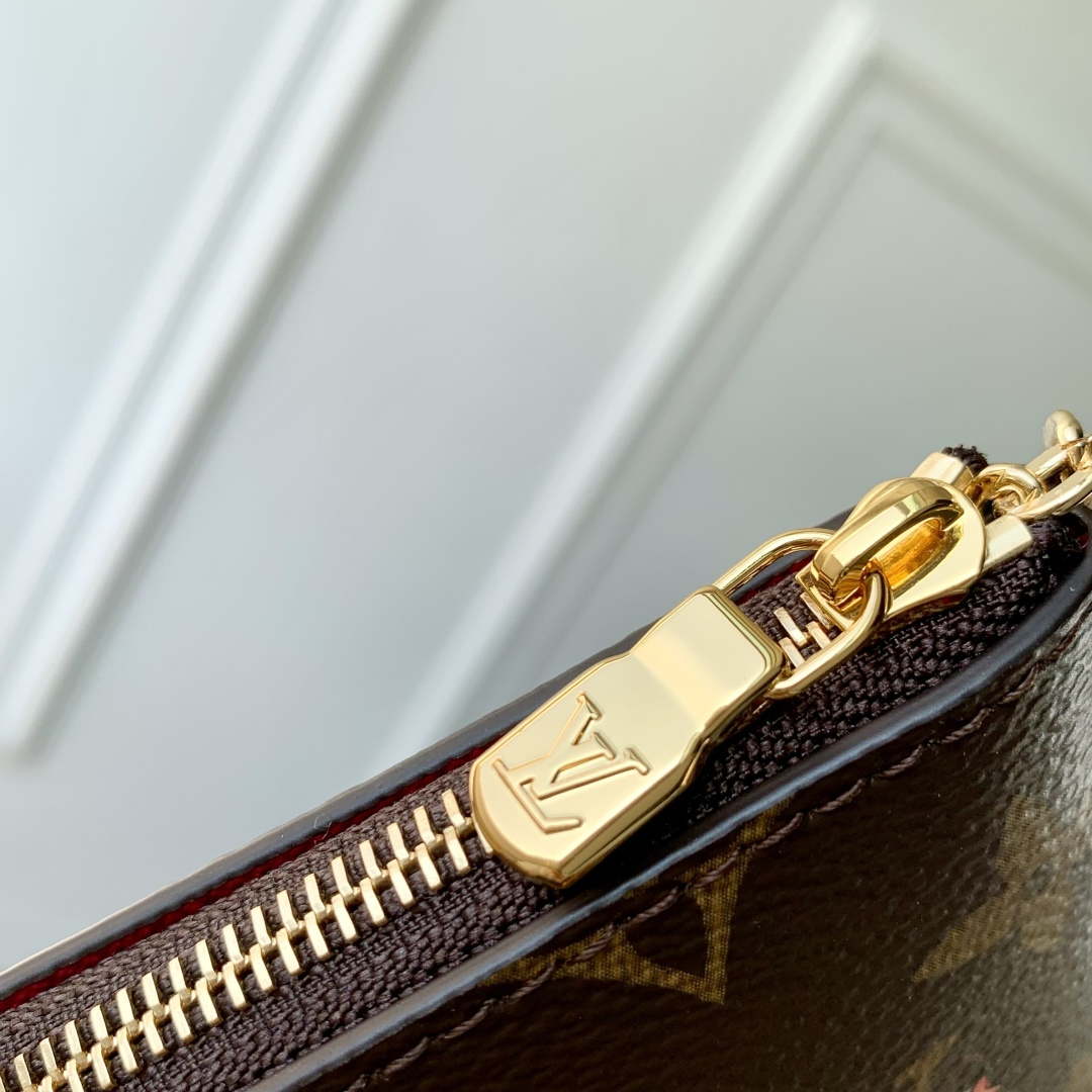 LV M27045 Louis Vuitton Key Pouch S