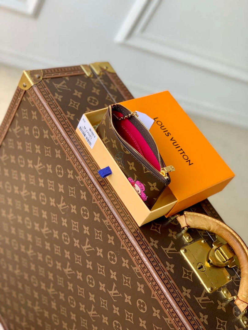 LV M27045 Louis Vuitton Key Pouch S