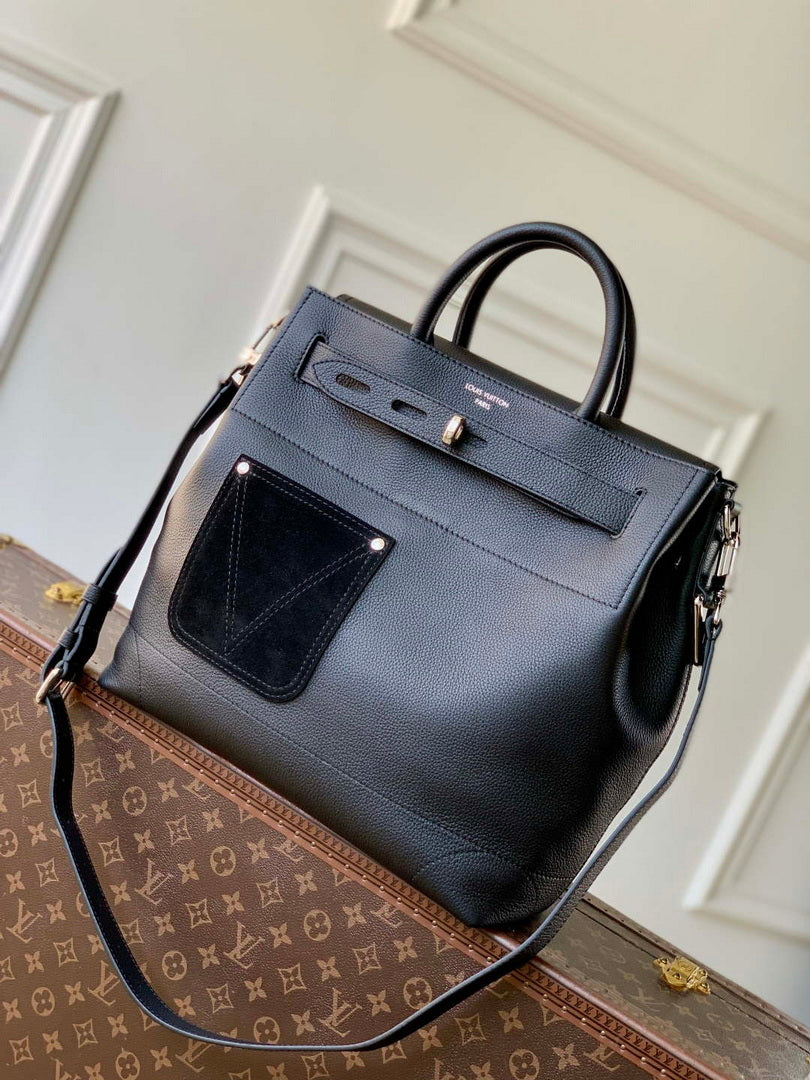 LV M27061 Louis Vuitton Steamer 30 Cross-body Bag Black