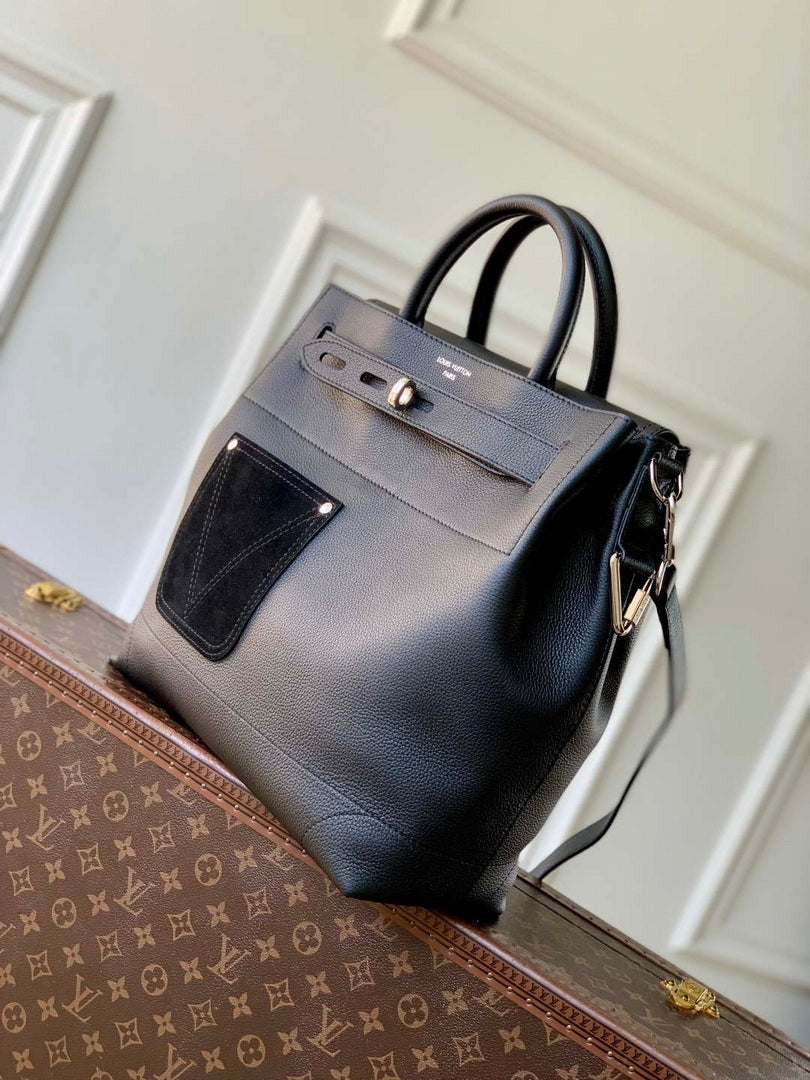 LV M27061 Louis Vuitton Steamer 30 Cross-body Bag Black