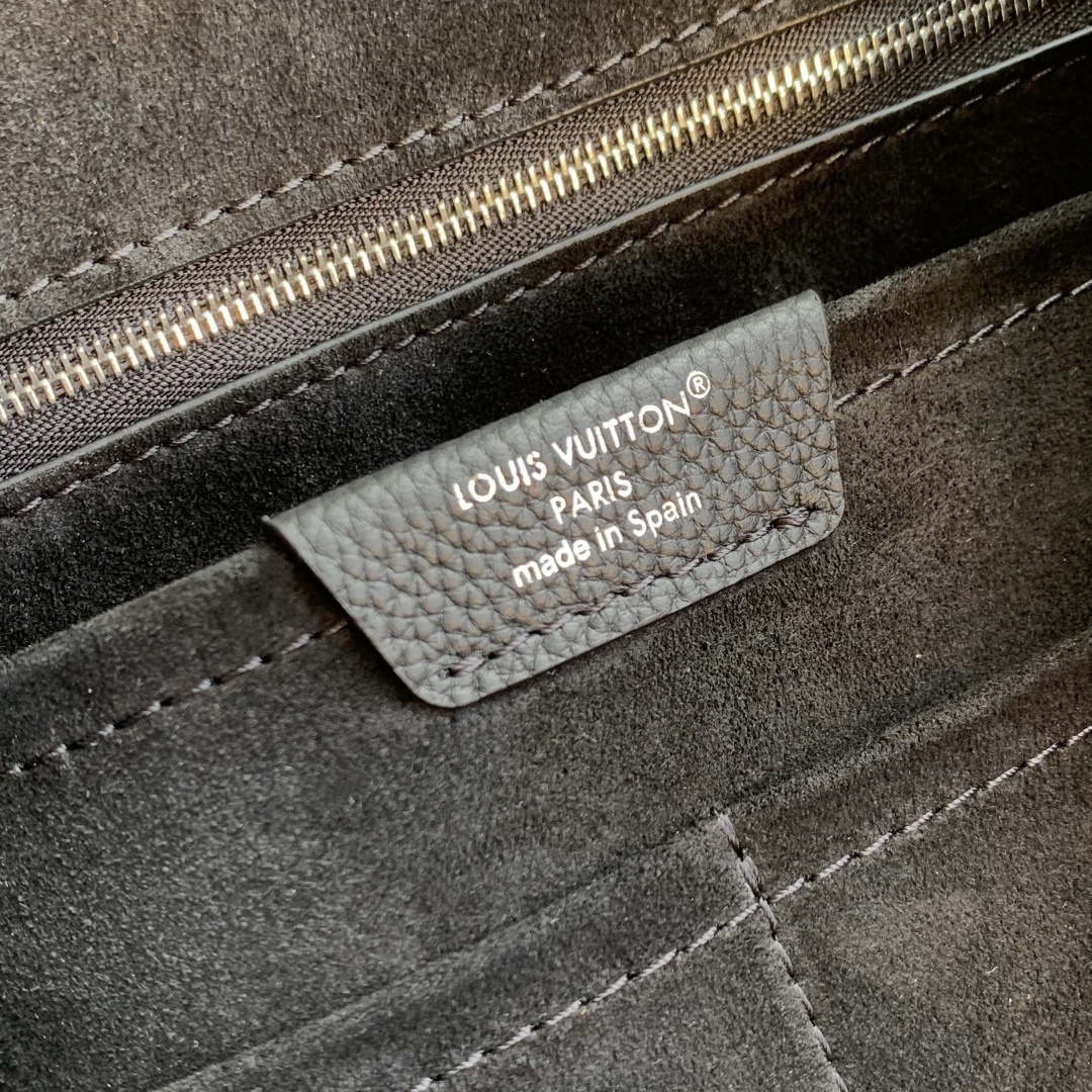 LV M27063 Louis Vuitton Steamer Backpack Black