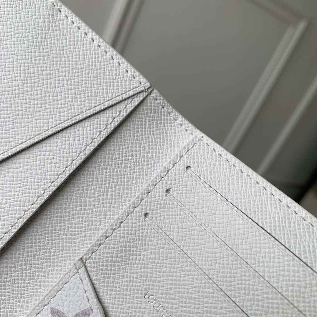 LV M27081 Louis Vuitton Pocket Organizer White