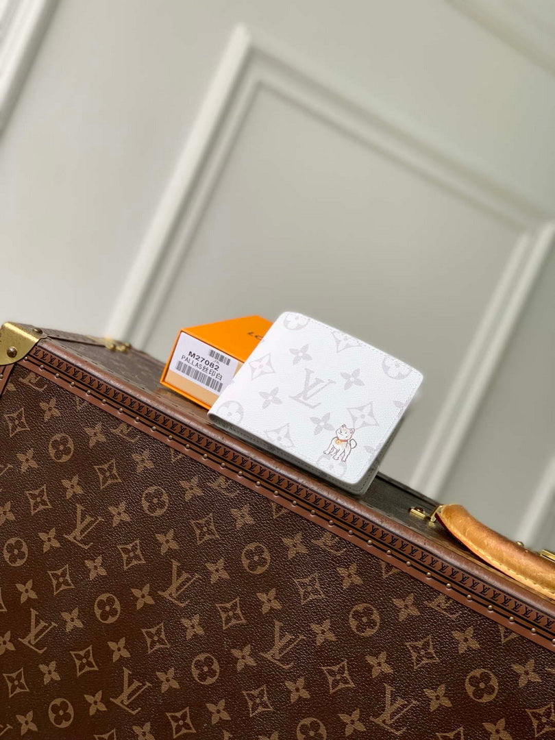 LV M27082 Louis Vuitton Multiple Wallet White