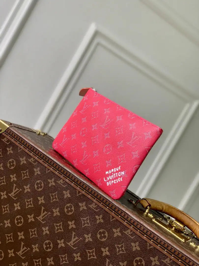 LV M27108 Louis Vuitton Key Pouch M Pondicherry Pink
