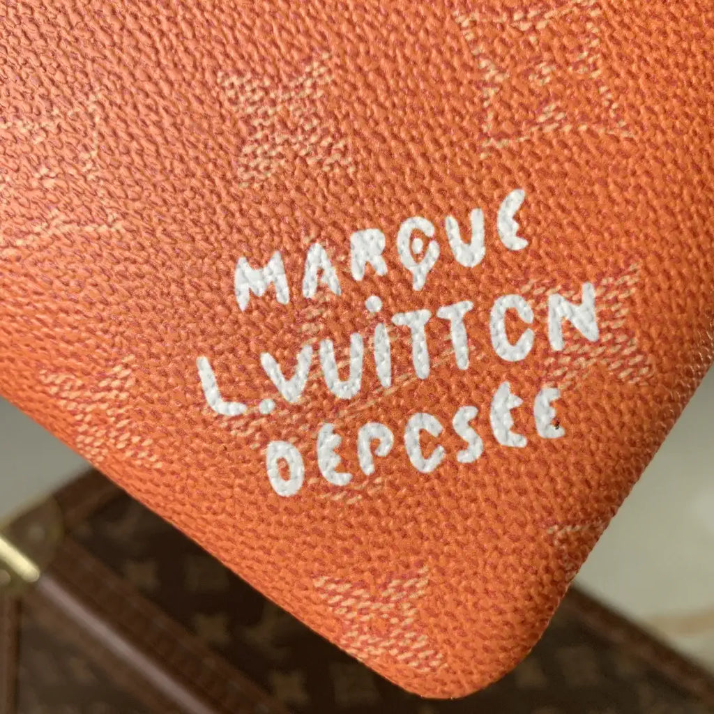 LV M27109 Louis Vuitton Key Pouch M Orange